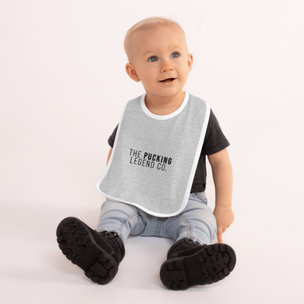 embroidered-baby-bib-heather-gray-white-front-62f176220c992.png